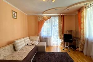 квартира за адресою Василя Симоненка вул., 44