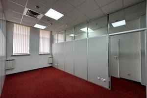 комерційна за адресою Героїв Космосу вул., 4