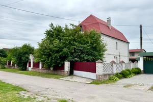 будинок за адресою смт. Гребінки, Олени Теліги вул. (8 березня), 7