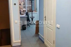 комерційна за адресою Джона Маккейна вул. (Івана Кудрі), 20