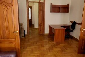 комерційна за адресою Велика Васильківська вул. (Червоноармійська), 47