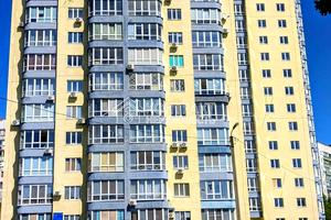 квартира за адресою Яни Червоної вул., 11а