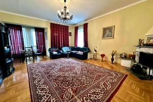 будинок за адресою Київська вул.