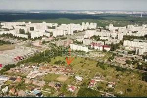 будинок за адресою смт. Мала Данилівка, вул. Харківського метрополітену, 18
