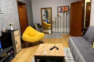 квартира за адресою Олени Теліги вул., 15