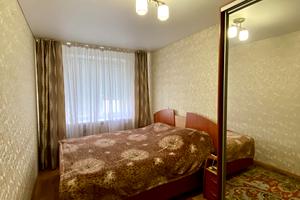 квартира по адресу Космонавтов ул., 77а