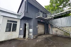 комерційна за адресою Хлібна вул., 4