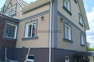 будинок за адресою с. Кожухівка, 1 Дачна
