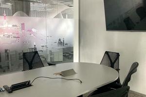 комерційна за адресою Спортивна пл., 1