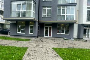 комерційна за адресою Богдана-Ігора Антонича вул., 11