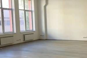 коммерческая по адресу Глубочицкая ул., 17