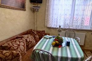 будинок за адресою Драгоманова