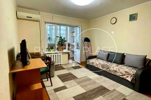квартира за адресою Симиренка вул., 26