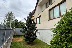 будинок за адресою В'ячеслава Чорновола вул.