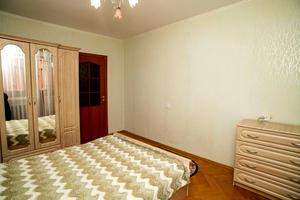 квартира по адресу Андрея Мельника ул., 12