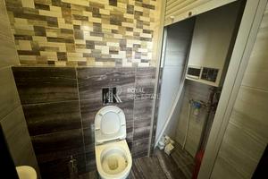 комерційна за адресою Броварський просп., 5Д