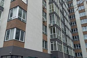 комерційна за адресою Профсоюзна вул., 9-А