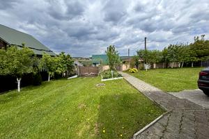 будинок за адресою с. Закрівці, Заставна вул., 8