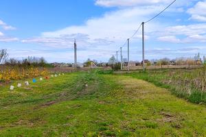 участок по адресу с. Белогородка, Дивовижна, 64