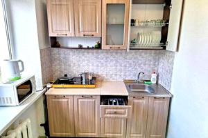квартира за адресою Пилипа Орлика вул. (Паризької Комуни), 10