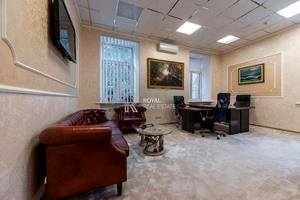 коммерческая по адресу Панаса Мирного ул., 1