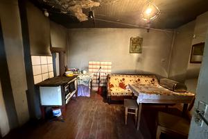 будинок за адресою Центральна, 45