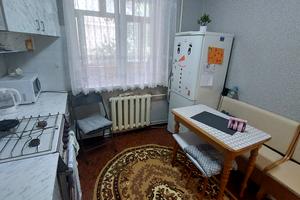 квартира по адресу Новобузька ул., 120