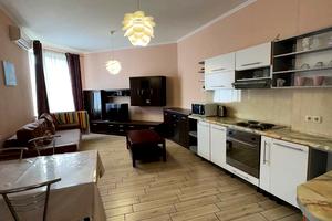 квартира за адресою Середньофонтанська вул., 19б