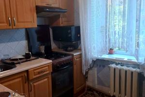 квартира за адресою Заводська вул., 61