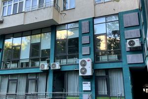 комерційна за адресою Митрополита Василя Липківського вул. (Урицького), 37-В