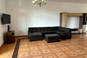 будинок за адресою Жванецька, 15А