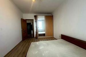 квартира за адресою Крайна вул., 14