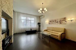 квартира по адресу Панаса Мирного ул., 10