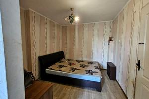 квартира за адресою Добровольців пров., 10