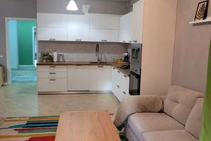 квартира за адресою Зоопаркова вул., 10
