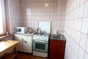 квартира за адресою Нескорених вул. (Героїв Праці), 4г