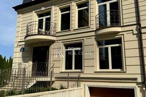 коммерческая по адресу Новоселицкая ул., 7