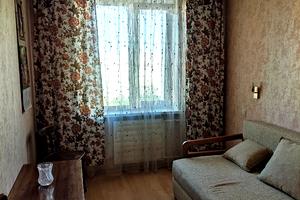 квартира за адресою Богатирська вул., 4