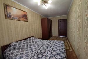 квартира за адресою Лазурна вул., 7