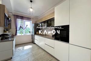 будинок за адресою Карпенка Карого