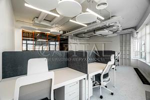 комерційна за адресою Кловський узвіз, 7a