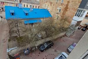 комерційна за адресою Івано-Франківськ, Кардинала Любомира Гузара вул., 32