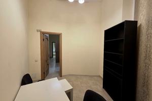 комерційна за адресою Старонаводницька вул., 4-В