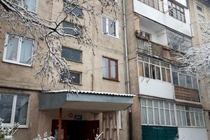 квартира за адресою Сніжна вул., 8