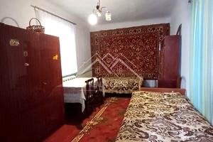 дом по адресу Центральна, 13