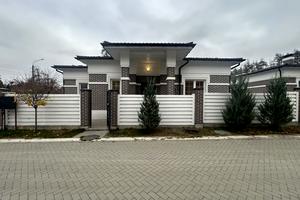 будинок за адресою Михайла Чалого вул., 1