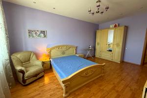 квартира за адресою Металургів просп., 14
