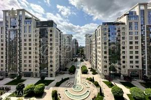 паркомісце за адресою Саперне Поле вул., 3