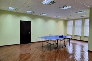 комерційна за адресою Саксаганського вул., 121