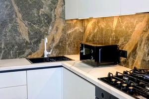квартира по адресу Степана Бандери ул., 30-А